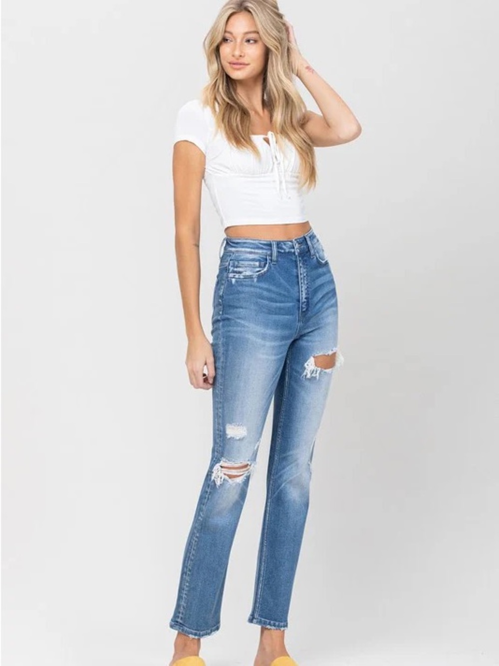 NWT Vervet Leona Distressed Women’s Jeans